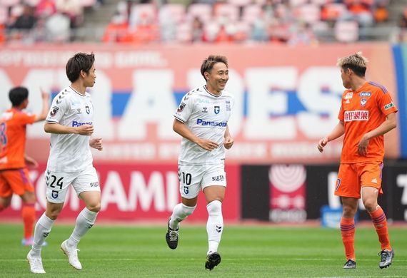 Nhận định soi kèo Fukuoka vs Albirex Niigata lúc 14h00 ngày 21/6/2025