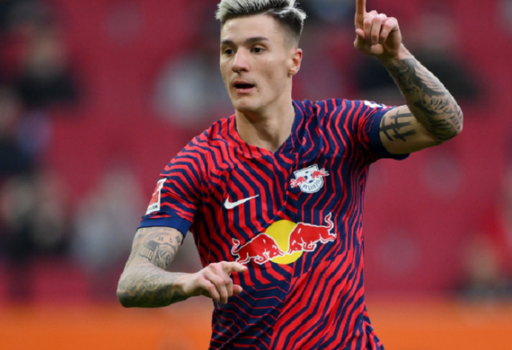Chelsea bất ngờ tăng tốc, đẩy Arsenal vào thế bị động trong thương vụ Benjamin Sesko